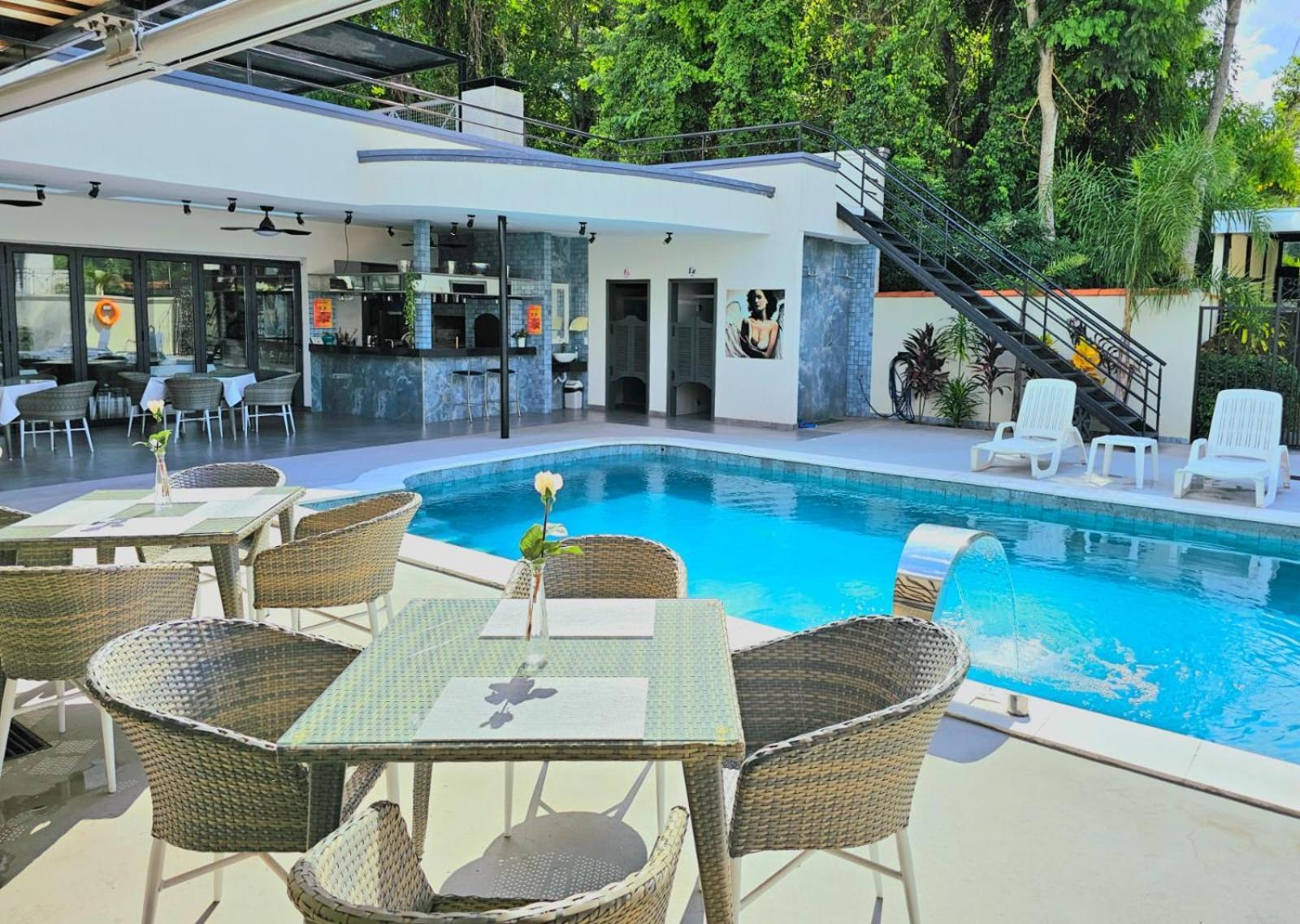 Hotel Oasis-Dream Holidays - La Petite France San Bernardino Esterno foto