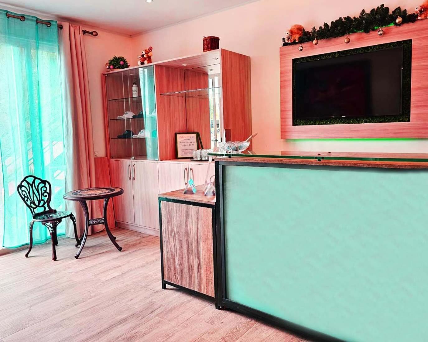 Hotel Oasis-Dream Holidays - La Petite France San Bernardino Esterno foto